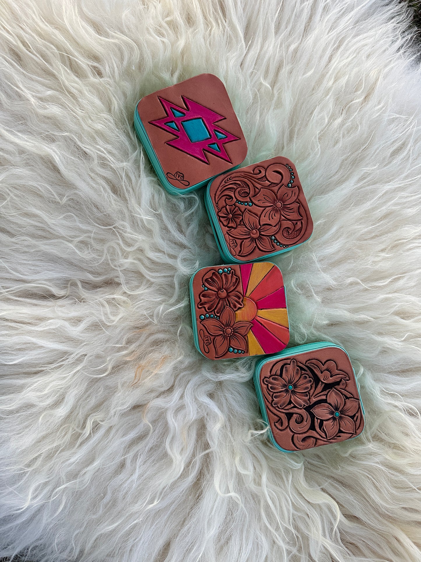 Jewelry box